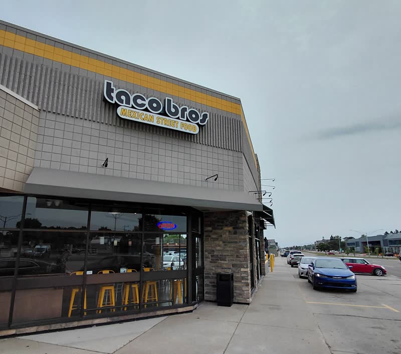 Taco bros, Mexican Restaurant in Royal Oak